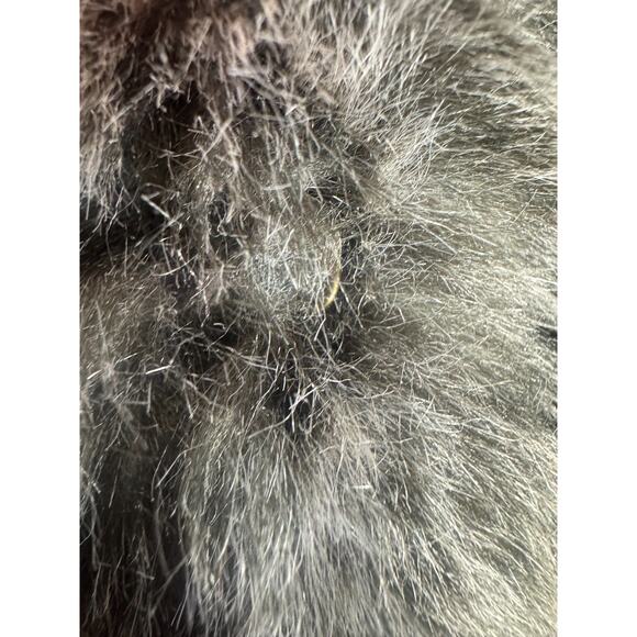 NWT Eddie Bauer Outlet Faux Fur Women's Small (S) Vest, Hook & Eye Closure, Cozy - Picture 8 of 10